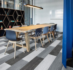 Forbo Flotex Wood planks 151003 Silver Wood фото 3 | FLOORDEALER